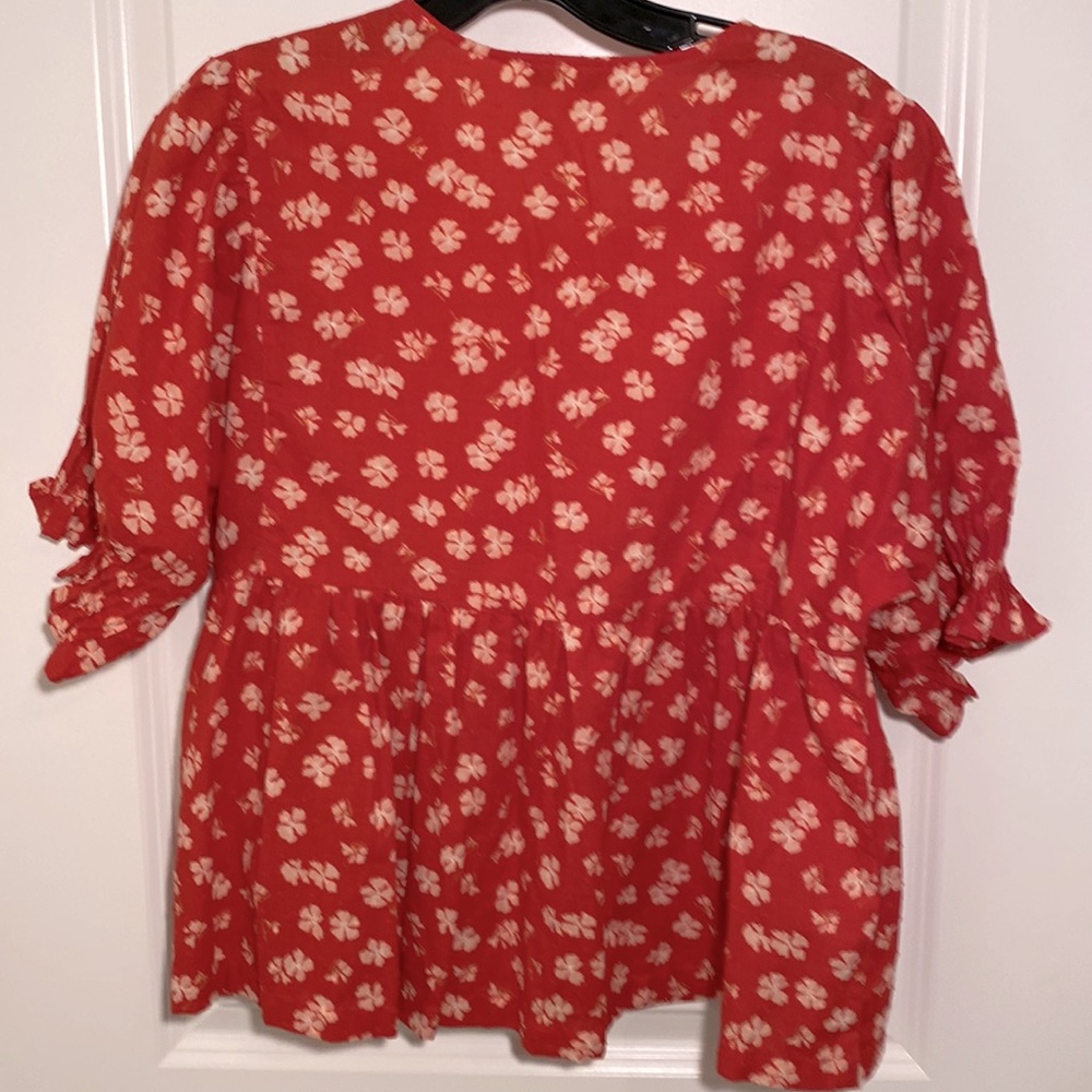 Madewell Red Floral Button-Front Peplum Top - Picture 2 of 7
